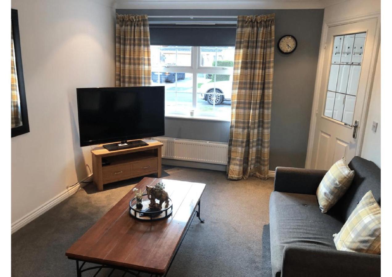 Perfectly Placed 3 Bed Home In A Peaceful Close Darlington  Exteriör bild