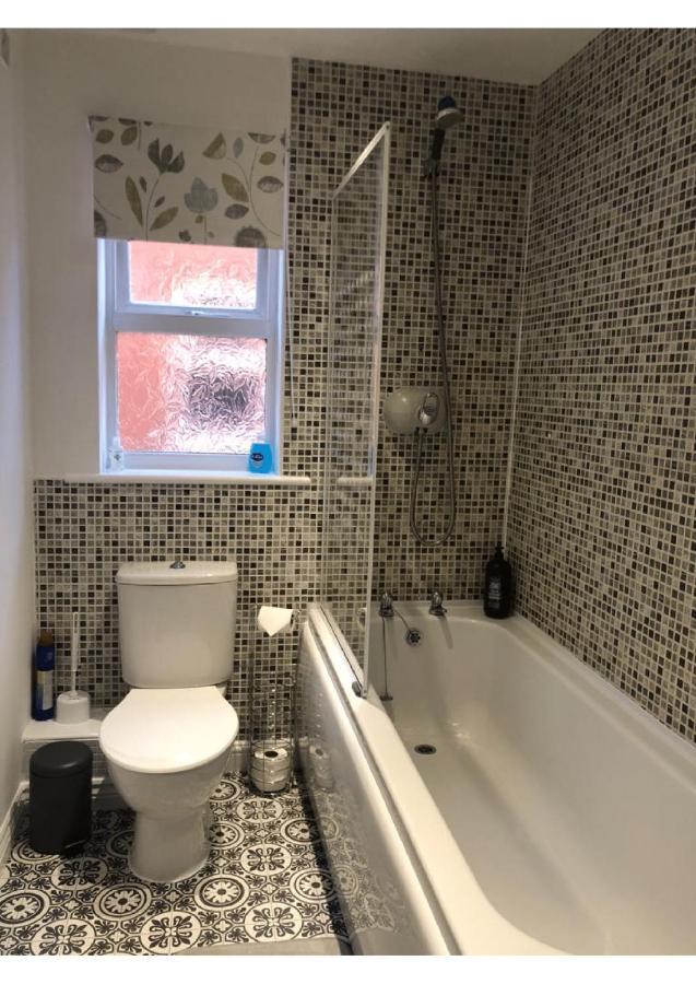 Perfectly Placed 3 Bed Home In A Peaceful Close Darlington  Exteriör bild